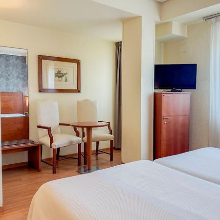 Torreluz Apartamentos อัลเมรีอา ภายนอก รูปภาพ