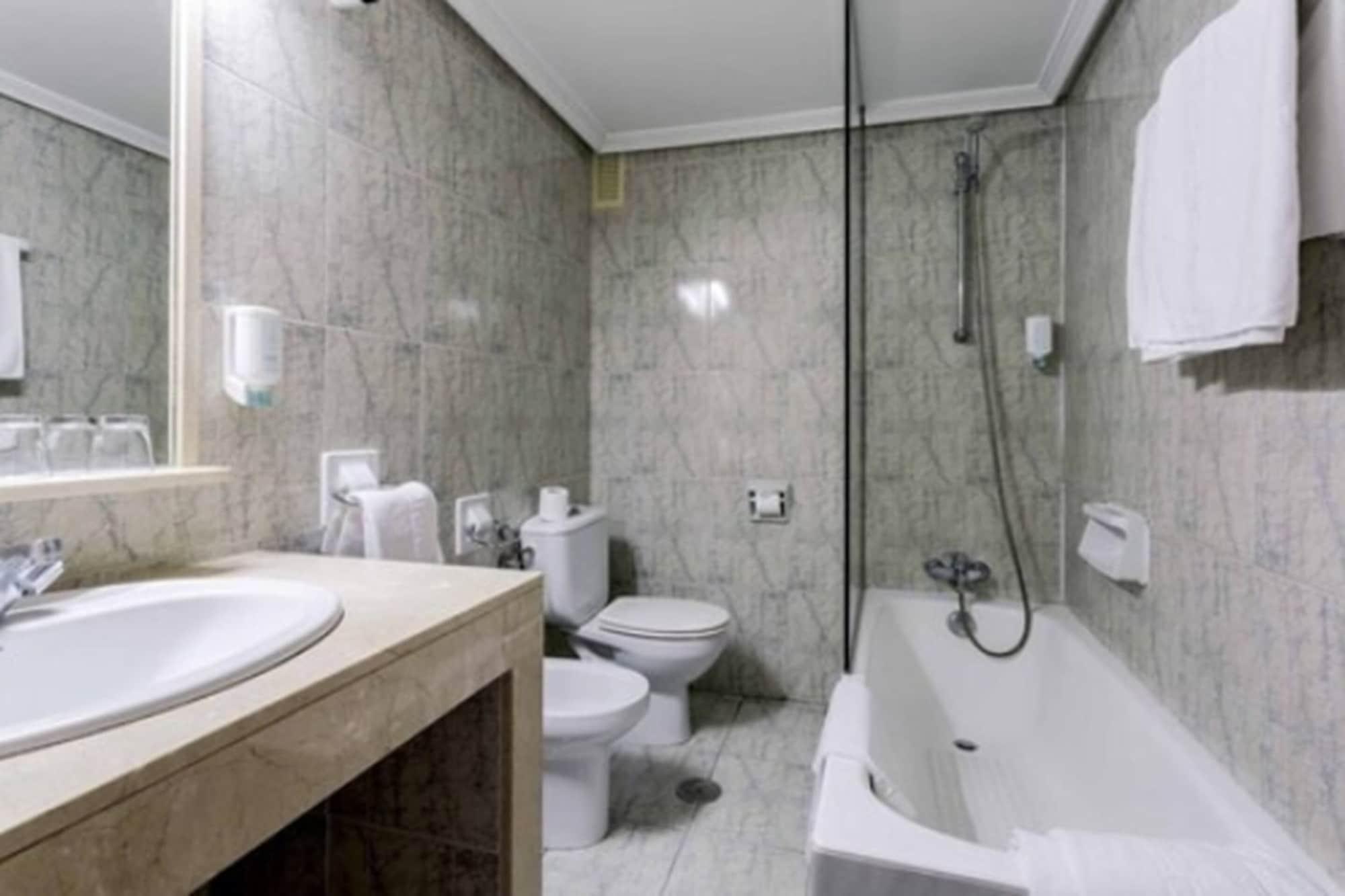 Torreluz Apartamentos อัลเมรีอา ภายนอก รูปภาพ